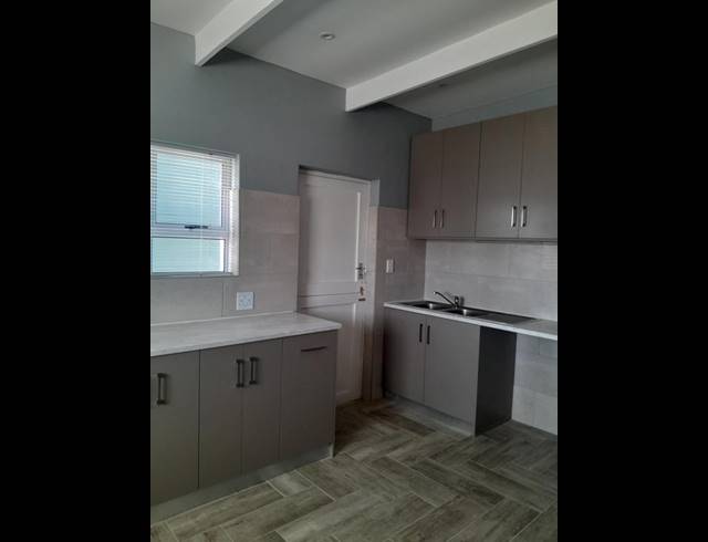 3 BEDROOM HOUSE FOR SALE IN FISHERHAVEN